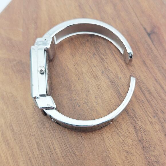 Donna Vivan Women's Silver Tone Cuff Style Bracelet Watch Classy Elevated Basic - Picture 4 of 6